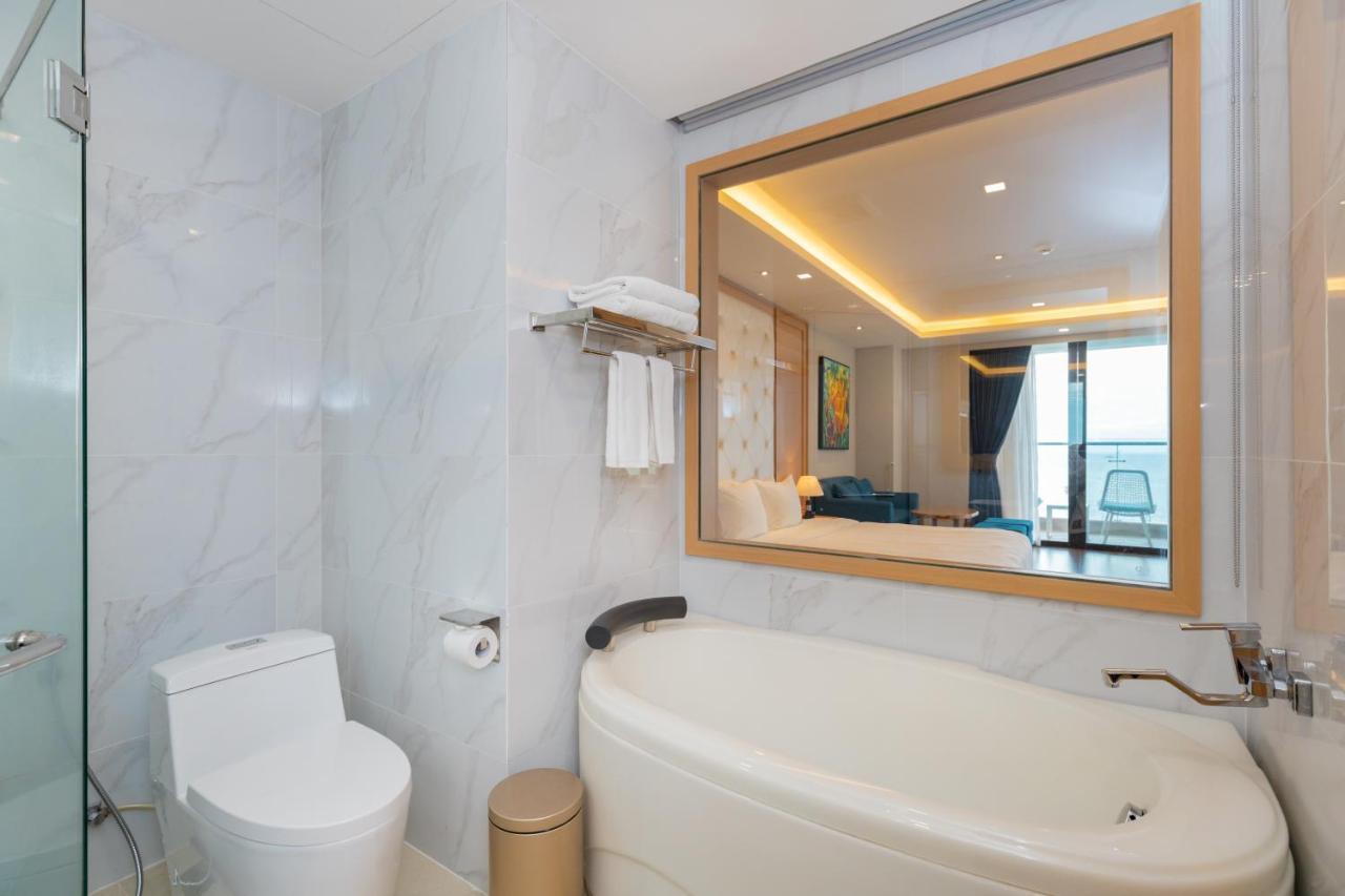 Vung Tau Riva Hotel Екстер'єр фото