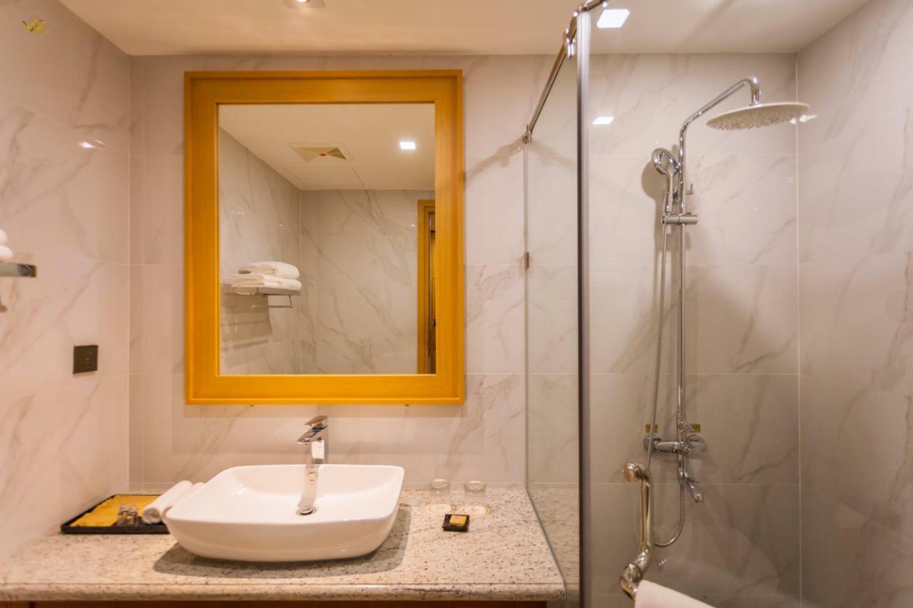Vung Tau Riva Hotel Екстер'єр фото
